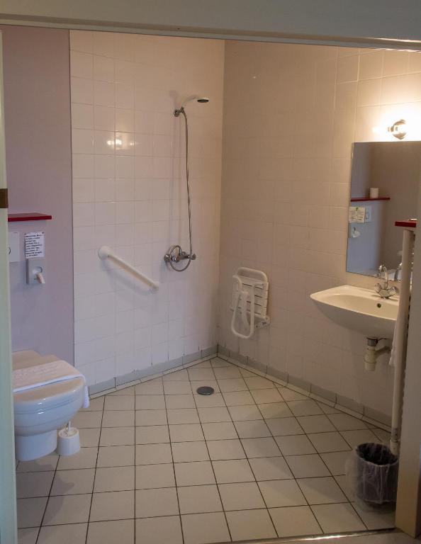 Hotel Le Grand Chene Gievres Room photo